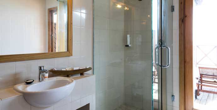 Water Villa, Fihalhohi Island Resort