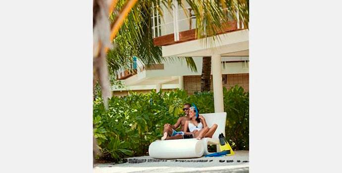 Terrrasse, Beach House, Holiday Inn Resort Kandooma