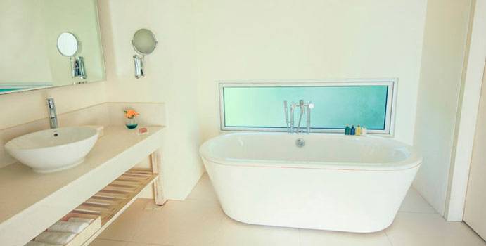 Bad, Family Beach House, Holiday Inn Resort Kandooma