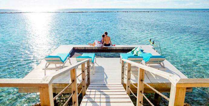 Sonenterrasse, Overwater Pavillion, Holiday Inn Resort Kandooma