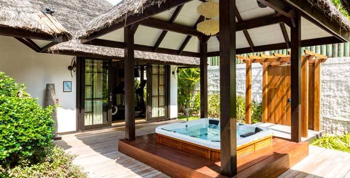 Open-Air-Jacuzzi, Royal Reserve, OZEN Reserve Bolifushi