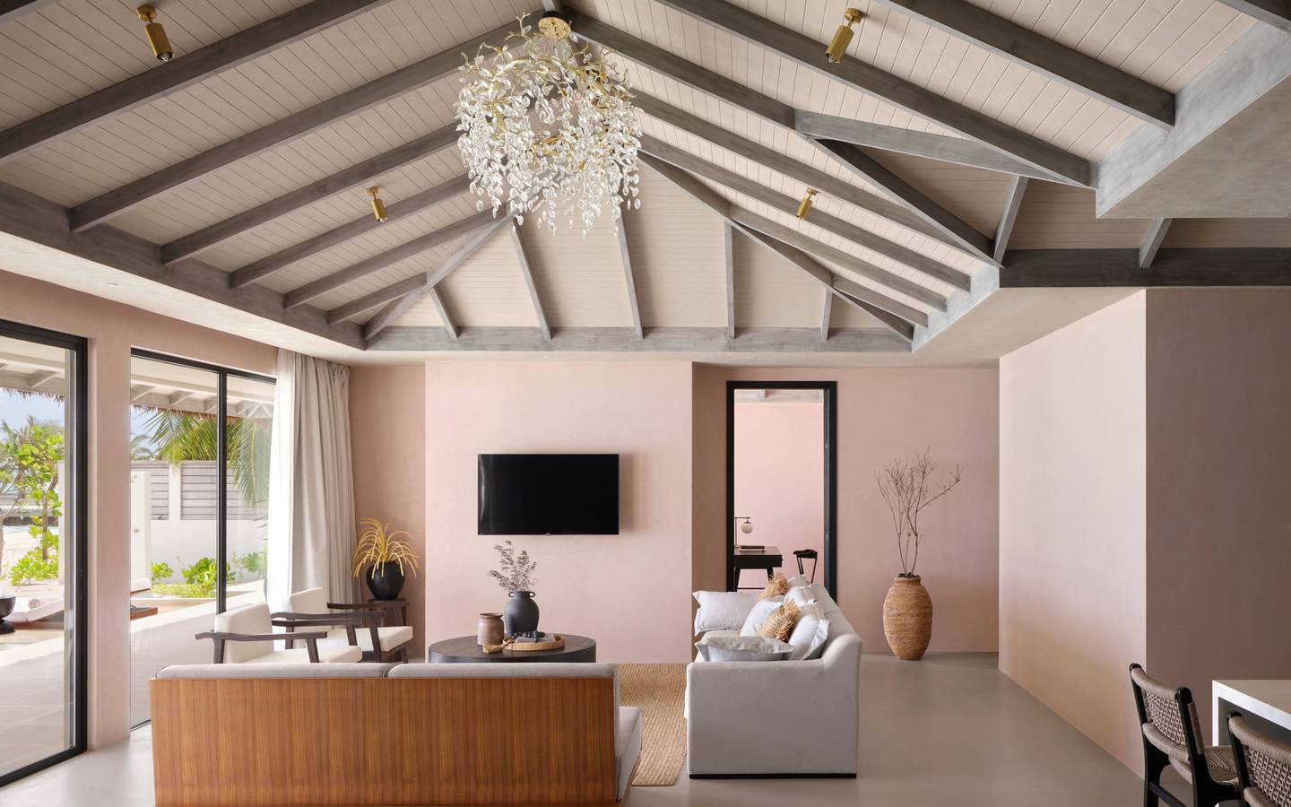 Villa Haven-One Bedroom Residence with Beach Pool and Garden Pool 4