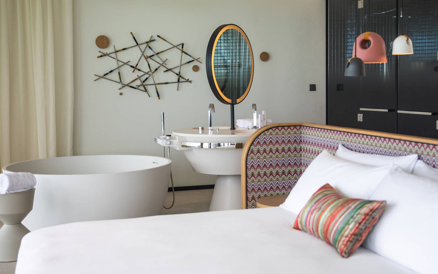 So_Maldives_Lagoon_Water_Pool_Villa_3