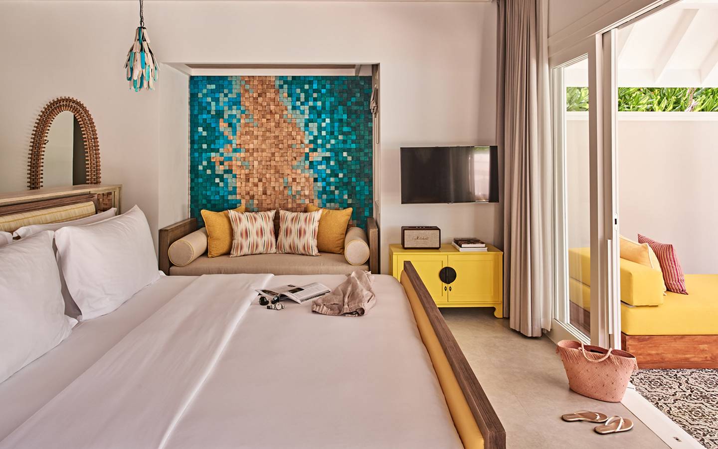 Seaside_Finolhu_Three_Bedroom_Interconnecting_beach_Villa_4