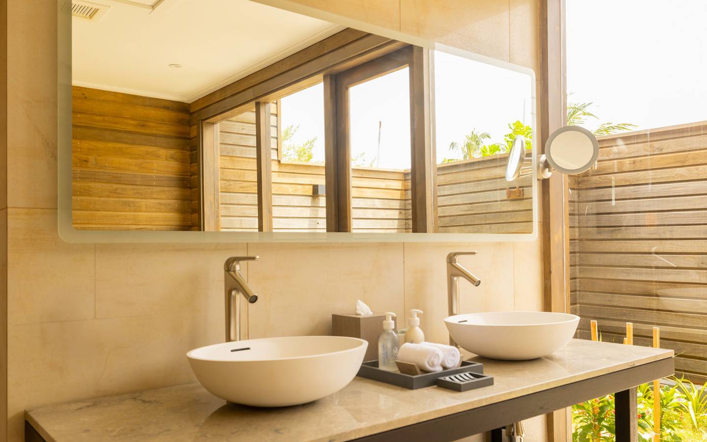 Nala_Sunset_Beach_Pool_Villa_Interieur_Bathroom_2