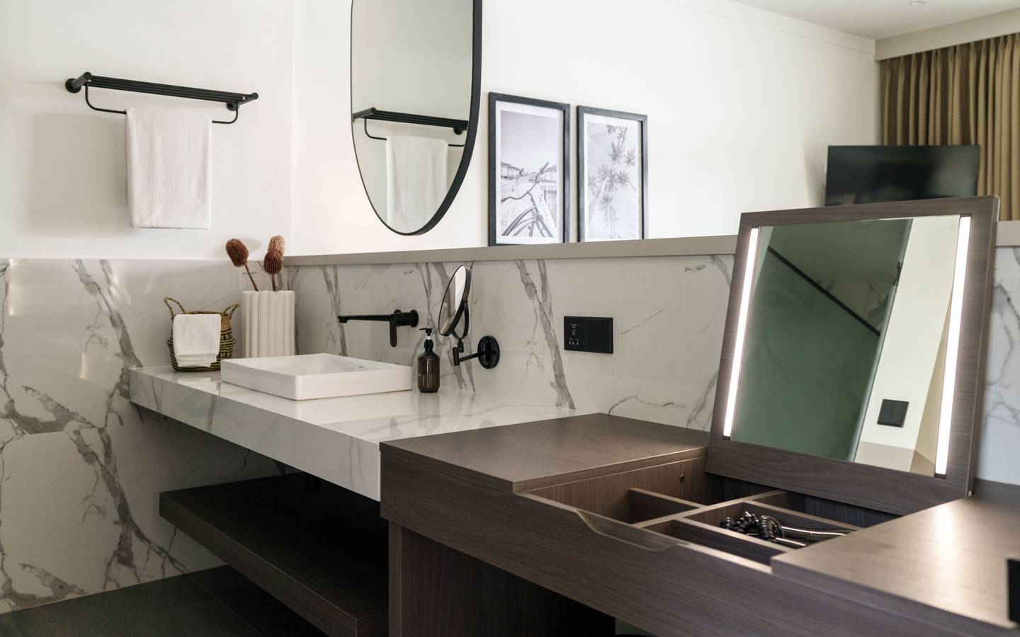 Sun_Siyam_Olhuveli_Malediven_Main_Island_Beach_Pavillon_Bathroom_2