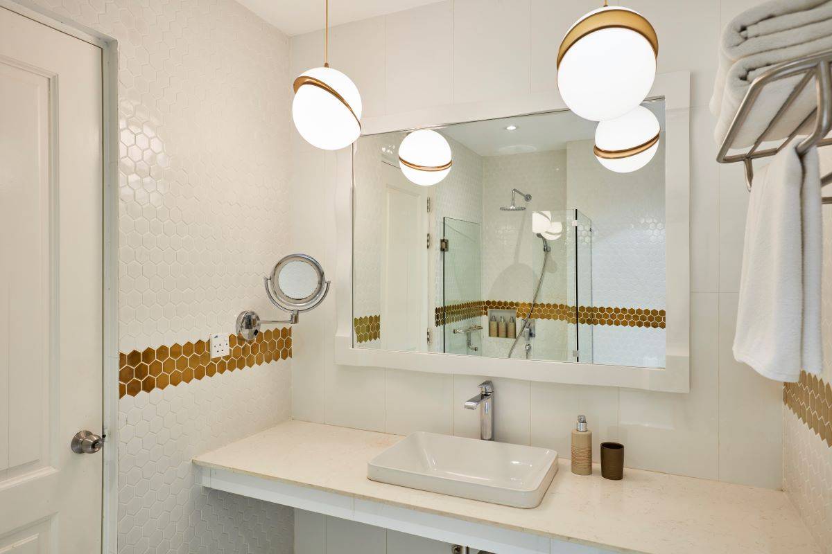 Sun Siyam Olhuveli, Malediven, Deluxe Room, Badezimmer