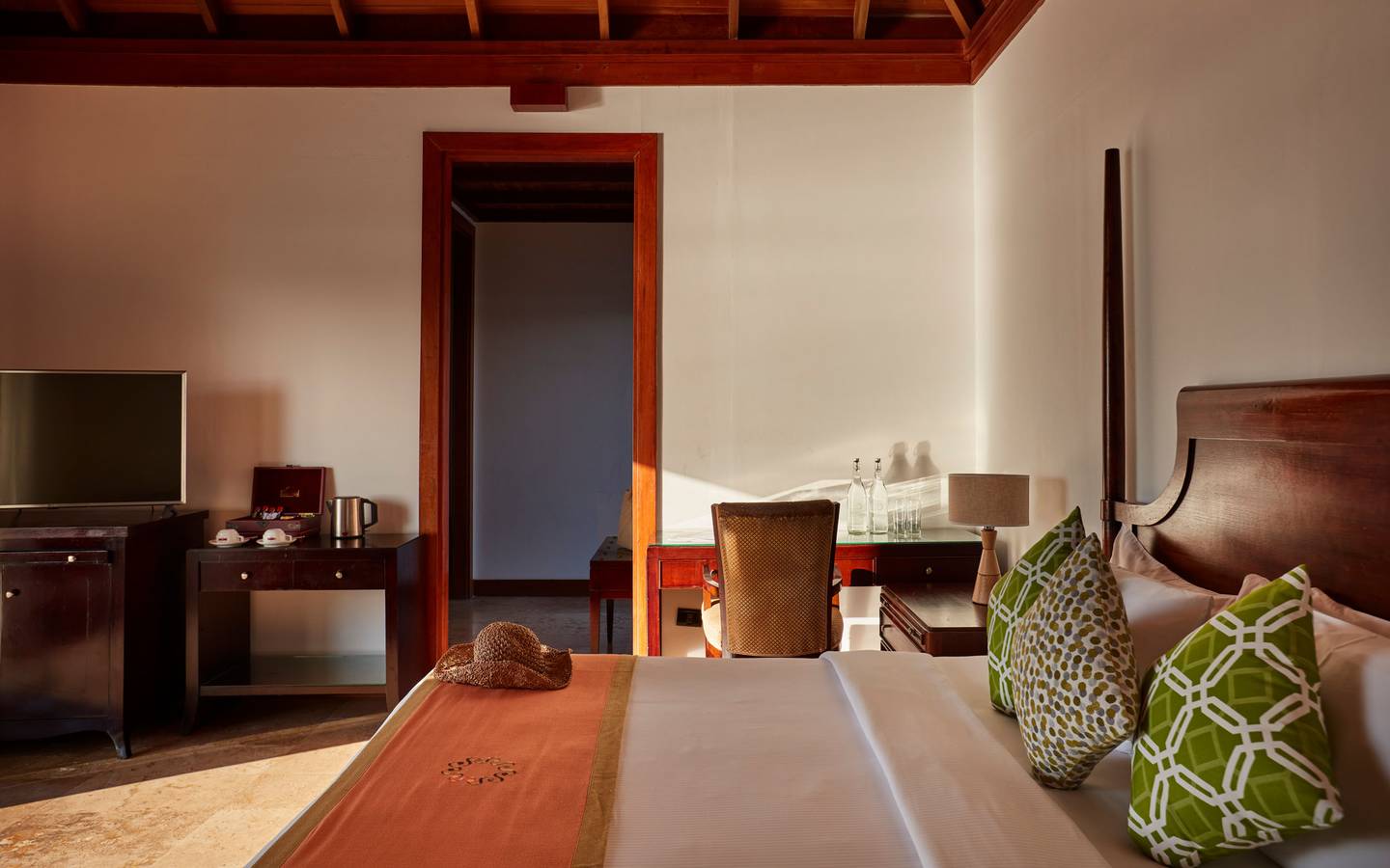Sun_Siyam_Olhuveli_Main_Island_Deluxe_Water_Villa_Wohnen