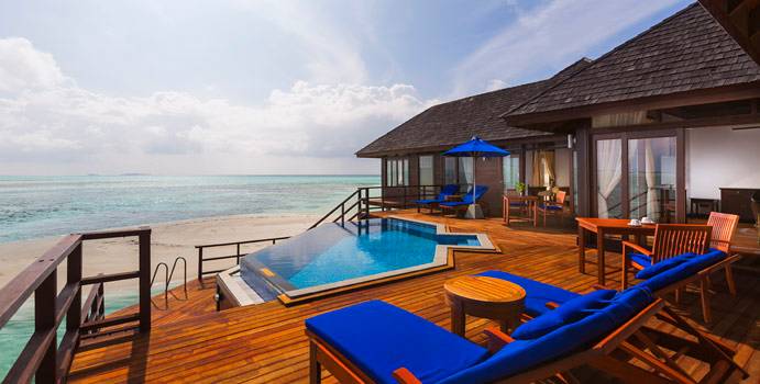 Sun Siyam Olhuveli, Malediven, Presidential Water Suite, Terrasse mit Infinity Pool