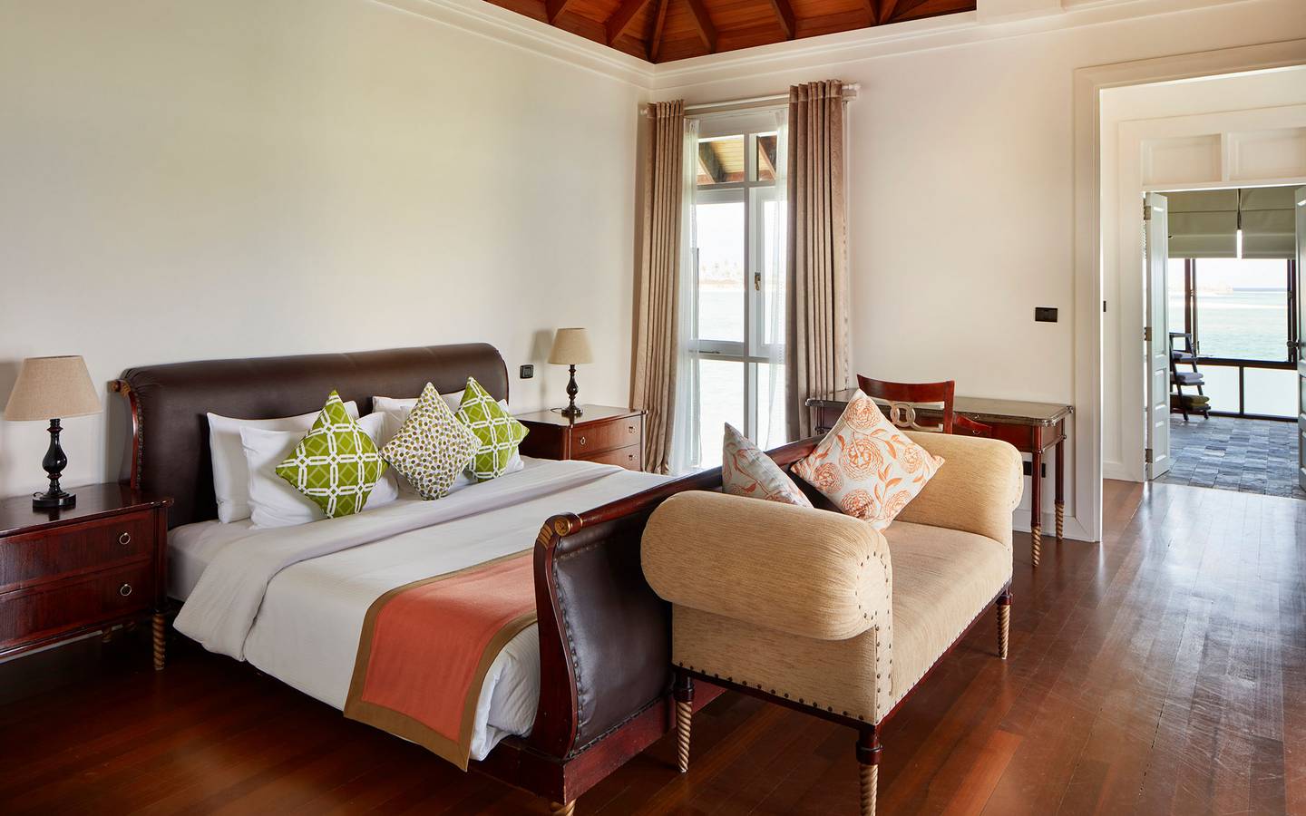 Sun_Siyam_Olhuveli_Main_Island_Presidental_Water_Suite_1