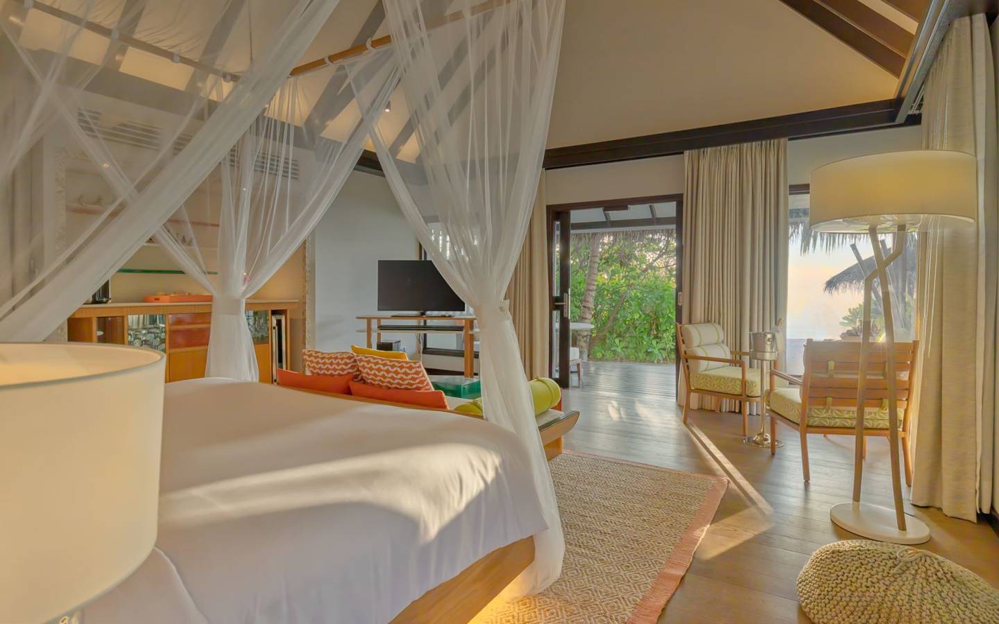 ozen-life-maadhoo-maldives-earth-villa-with-pool-bedroom-view