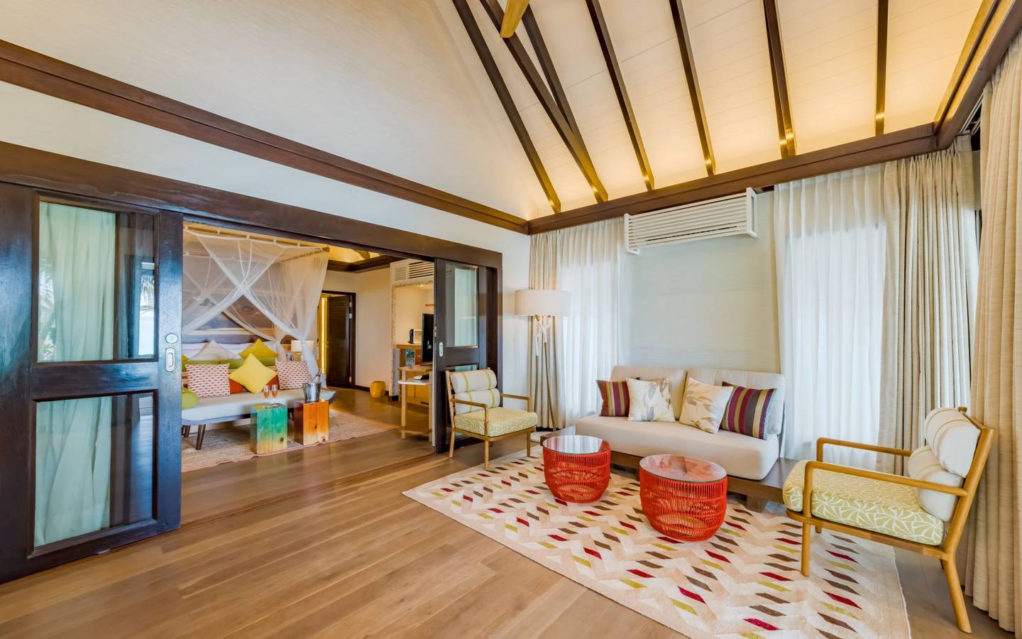 ozen-life-maadhoo-maldives-earth-pool-pavilion-living-room