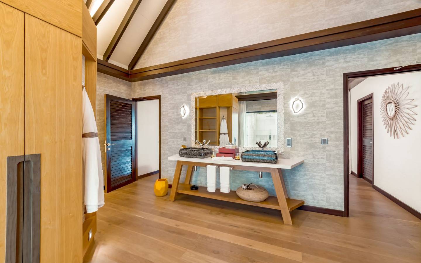ozen-life-maadhoo-maldives-earth-pool-pavilion-bathroom-2