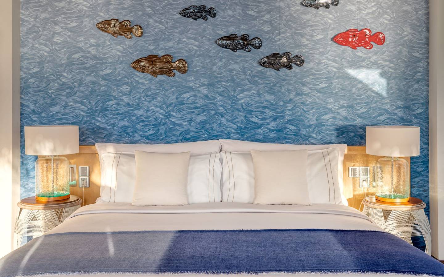 ozen-life-maadhoo-maldives-wind-villa-with-pool-bedroom-1