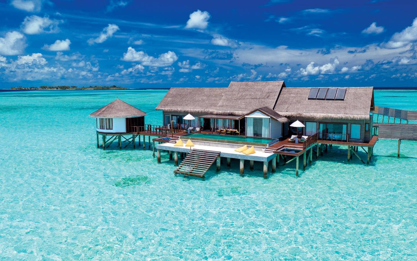 ozen-life-maadhoo-maldives-the-ozen-residence-aerial