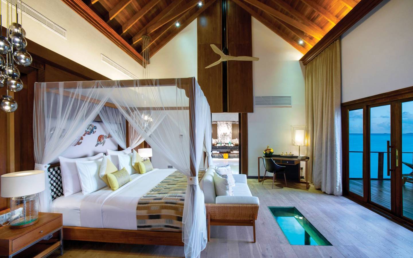 ozen-life-maadhoo-maldives-the-ozen-residence-bedroom