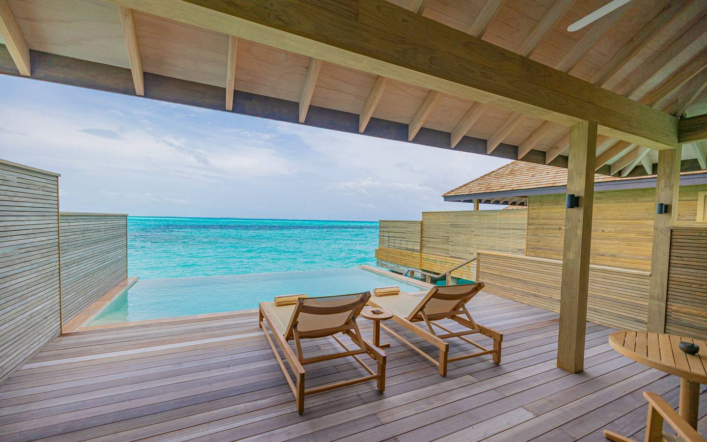 Nala_OceanPoolVillaExteriorPool&Deck_4