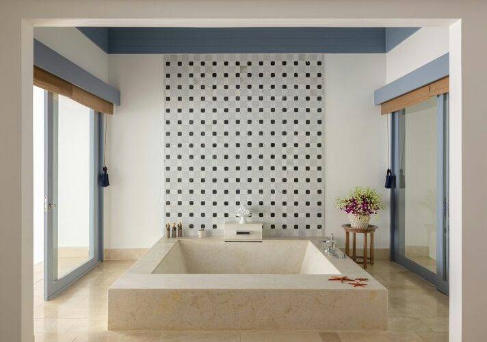 Halcyon_Private_Island_Family_Oceanfront_Beach_Pool_Villa_2