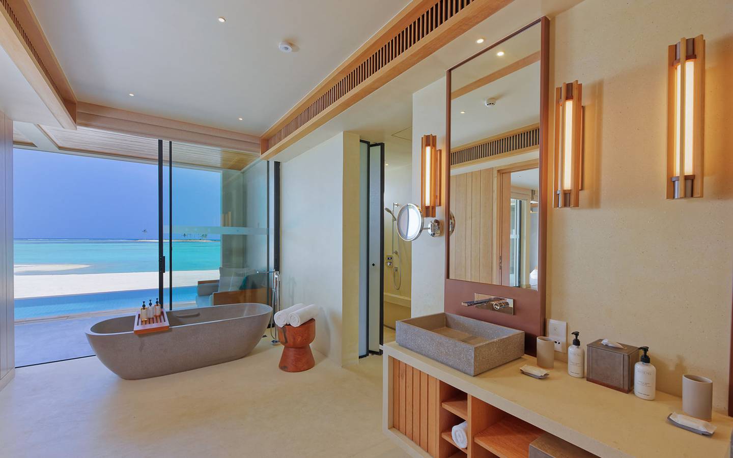 Kuda_Villingili_Maldives_Three_Bedroom_Beach_Residence_2