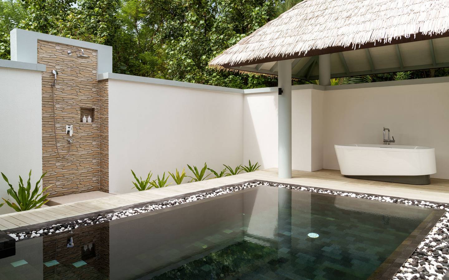 Sun_Siyam_Olhuveli_Dream_Island_2_Bedroom_Beach_Residence_Pool_2