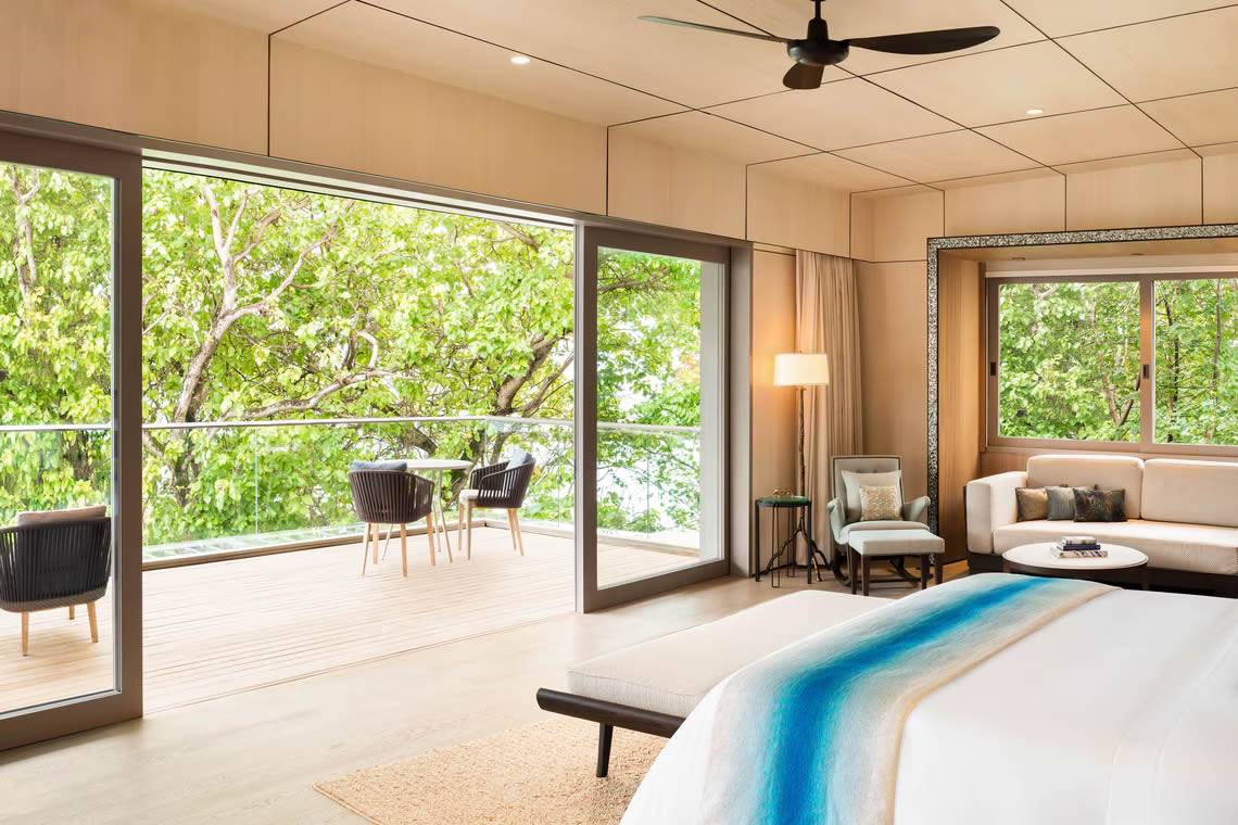 St-Regis-Maldives-Knickerpocker-Villa-6