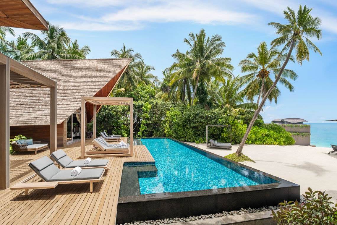 St-Regis-Maldives-Knickerpocker-Villa-1