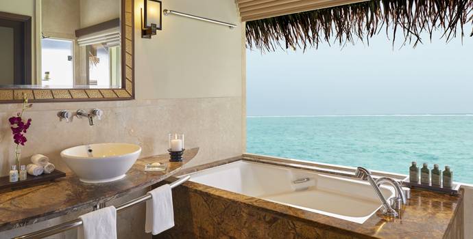 Badezimmer, Deluxe Lagoon Villa with Pool, Taj Exotica Maldives Resort & SPA