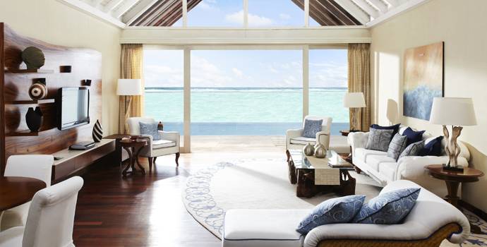 Wohnen, The Rehendi Presidential Overwater Suite with Pool, Taj Exotica Maldives Resort & SPA