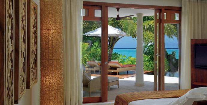 terrasse mit Meerblick, Double Storey Beach Villa, Constance Halaveli Resort