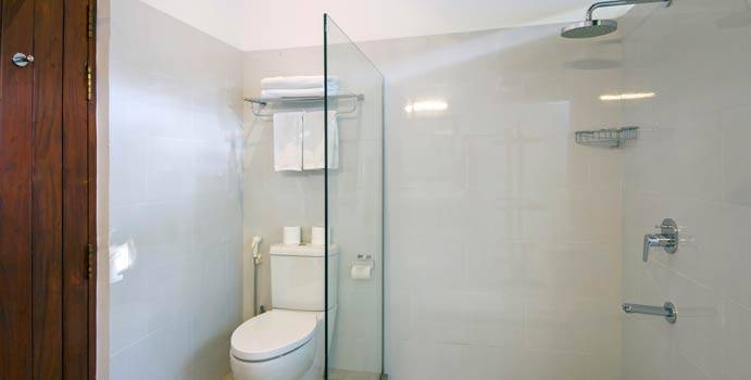 Dusche, Superior Bungalow, Summer Island Maldives