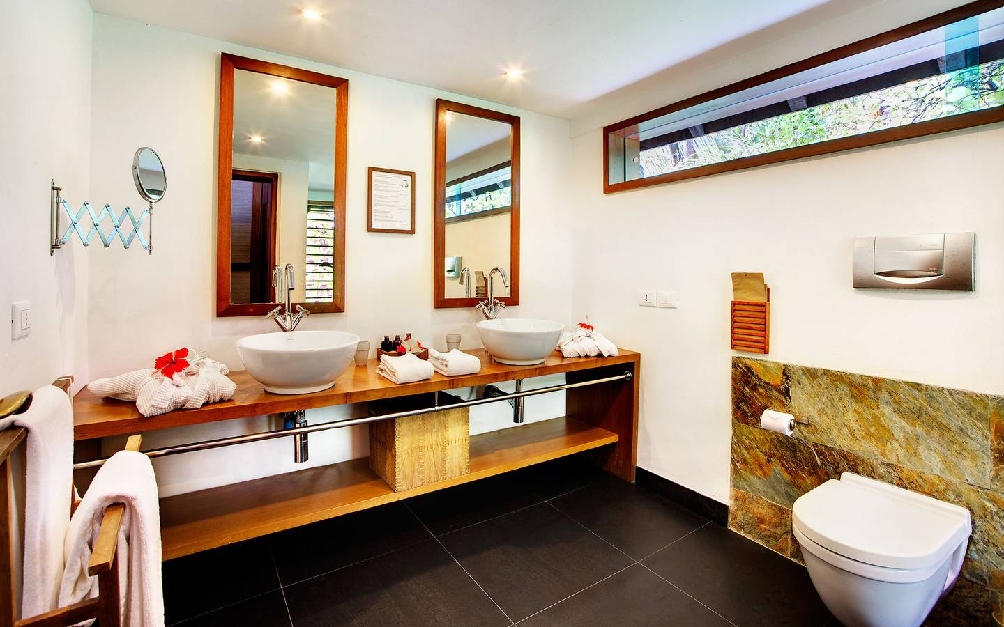 Gangehi_Island_Resort_Beach_Villa_4