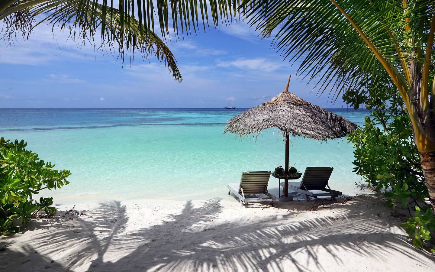 Gangehi_Island_Resort_Beach_Villa_3