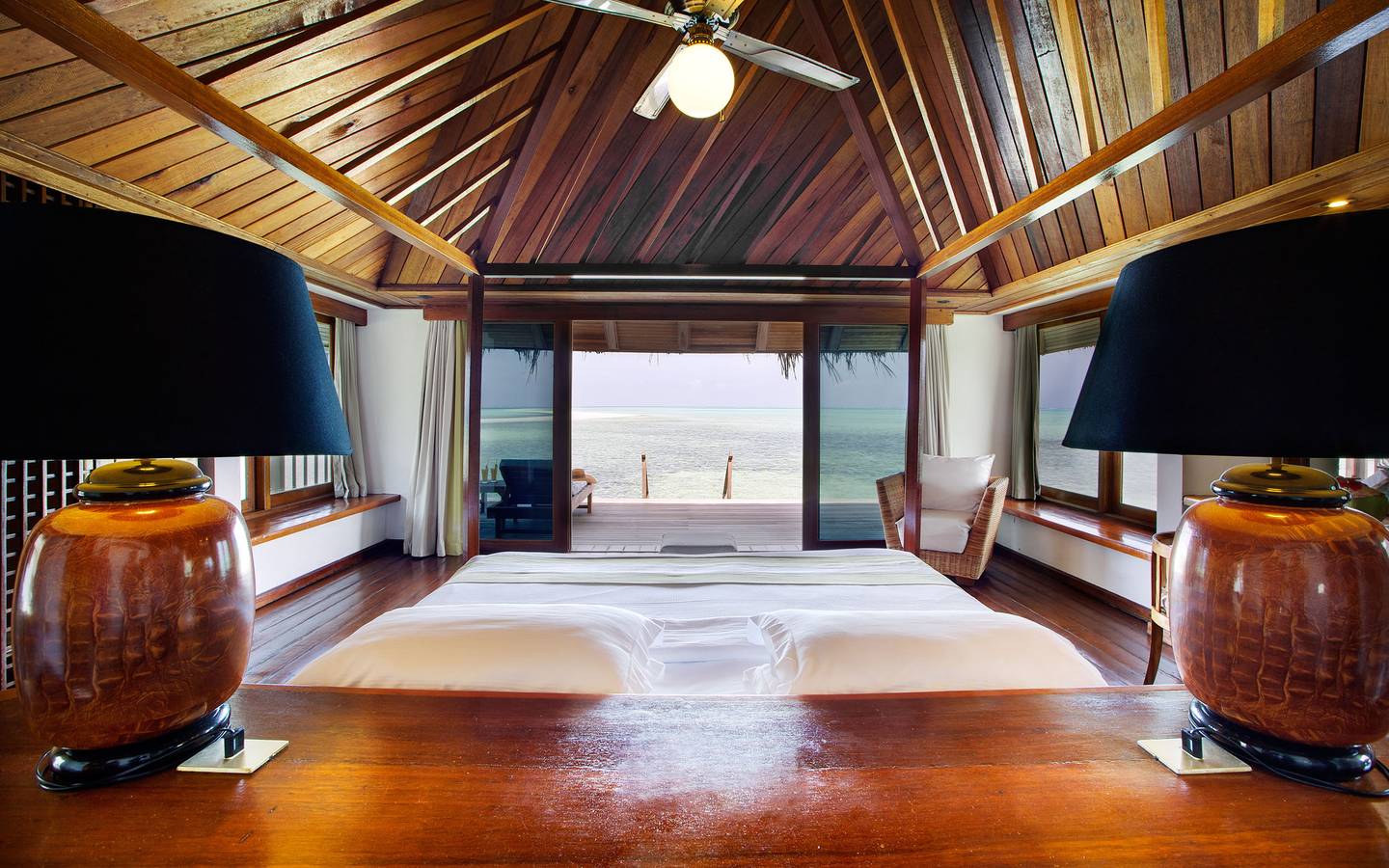 Gangehi_Island_Resort_Wasservilla_6