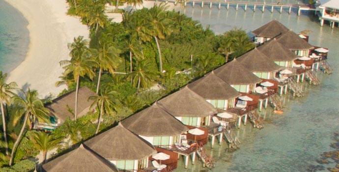 Luftaufnahme, Semi Water Bungalow, Safari Island Resort