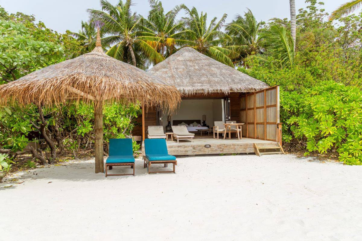 Veligandu Island Resort, Malediven, Jacuzzi Beach Villa, Außenansicht