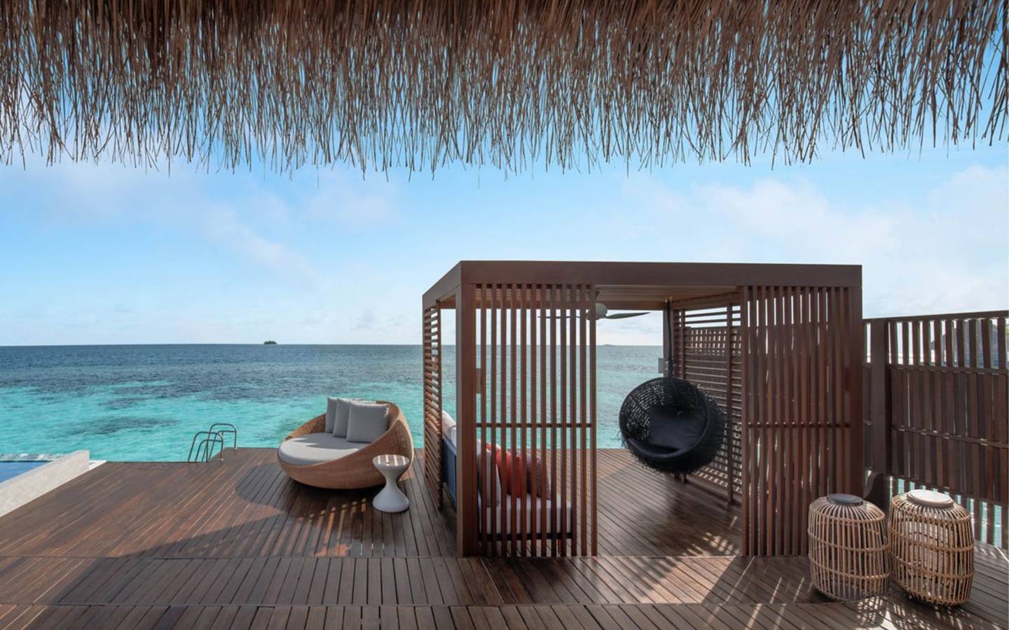 W_Maldives_Superior_Überwasservilla_5