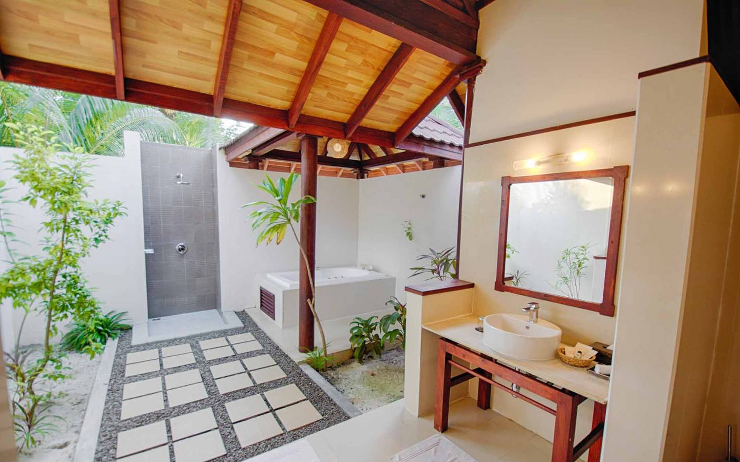 Beach Villa Superior Sea2