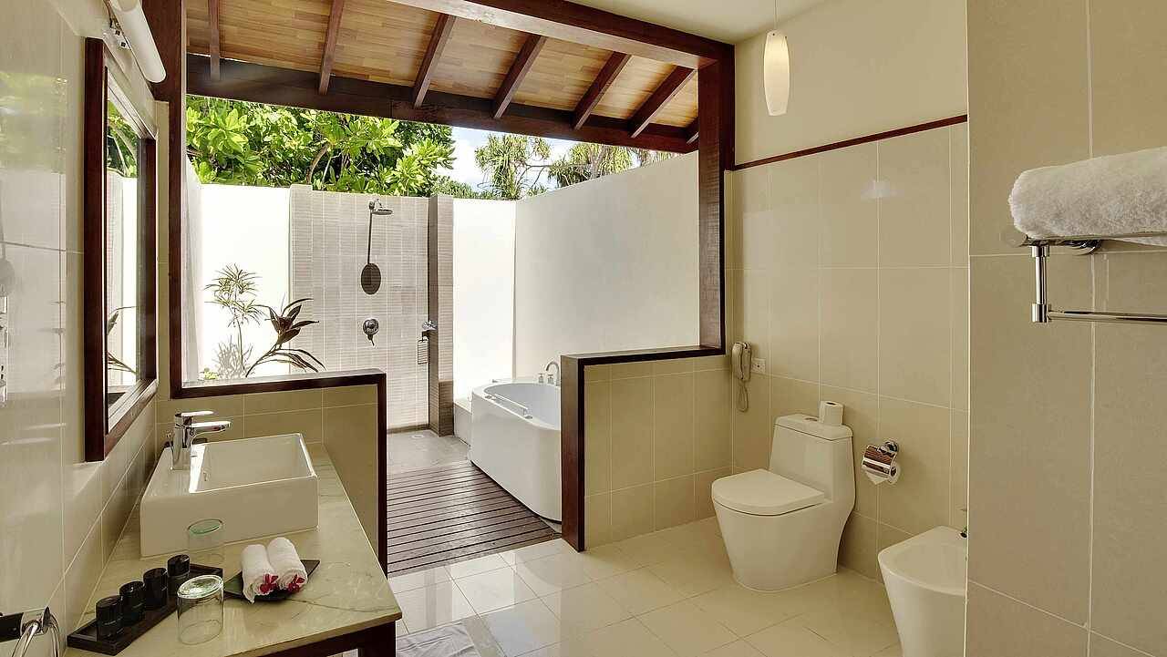 Robinson_Maldives_Hopper_2