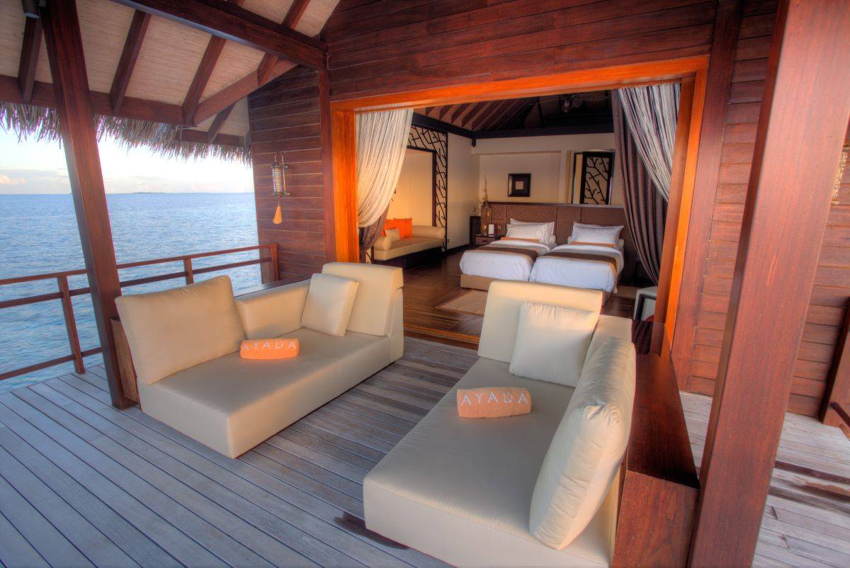 Ayada Maldives, Malediven, Ayada Royal Ocean Suite, Schlafzimmer und Terrasse