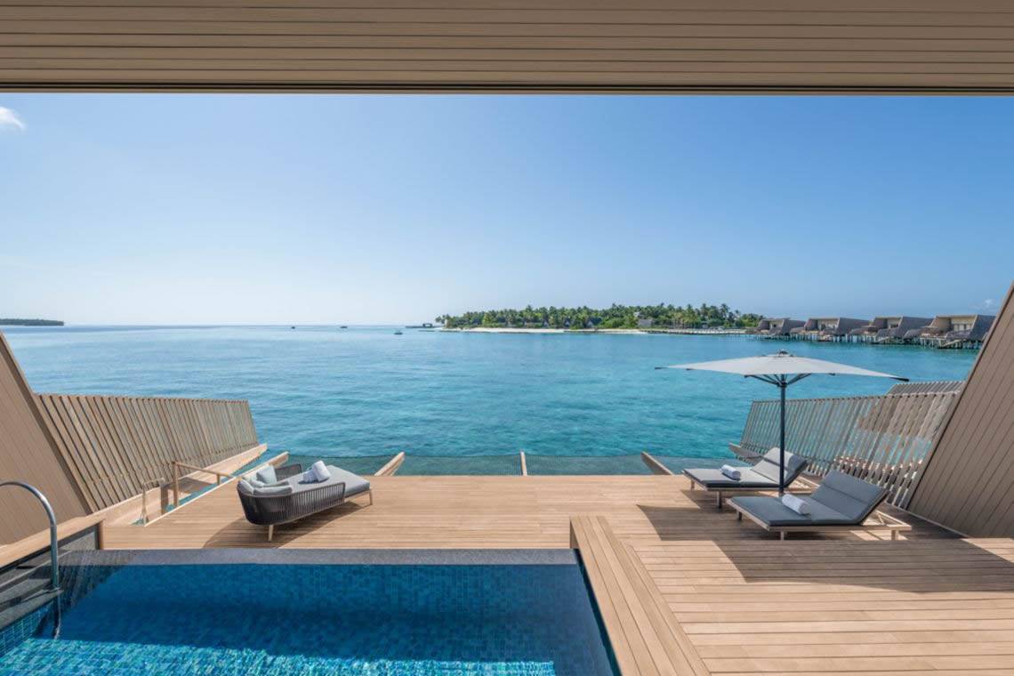 St_Regis_Maldives_Overwater_Villa_2