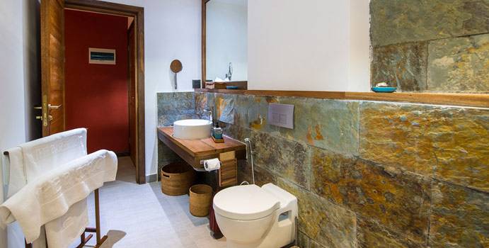 Bad, Beach Front Room, The Barefoot Eco Hotel