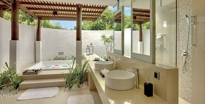 Bad, Deluxe Beach Residence with Pool, Hideaway Beach Resort & SPA