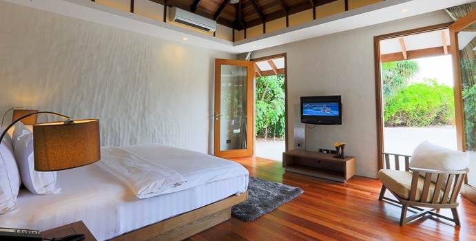 Schlafen, Deluxe Sunset Beach Villa with Pool, Hideaway Beach Resort & SPA