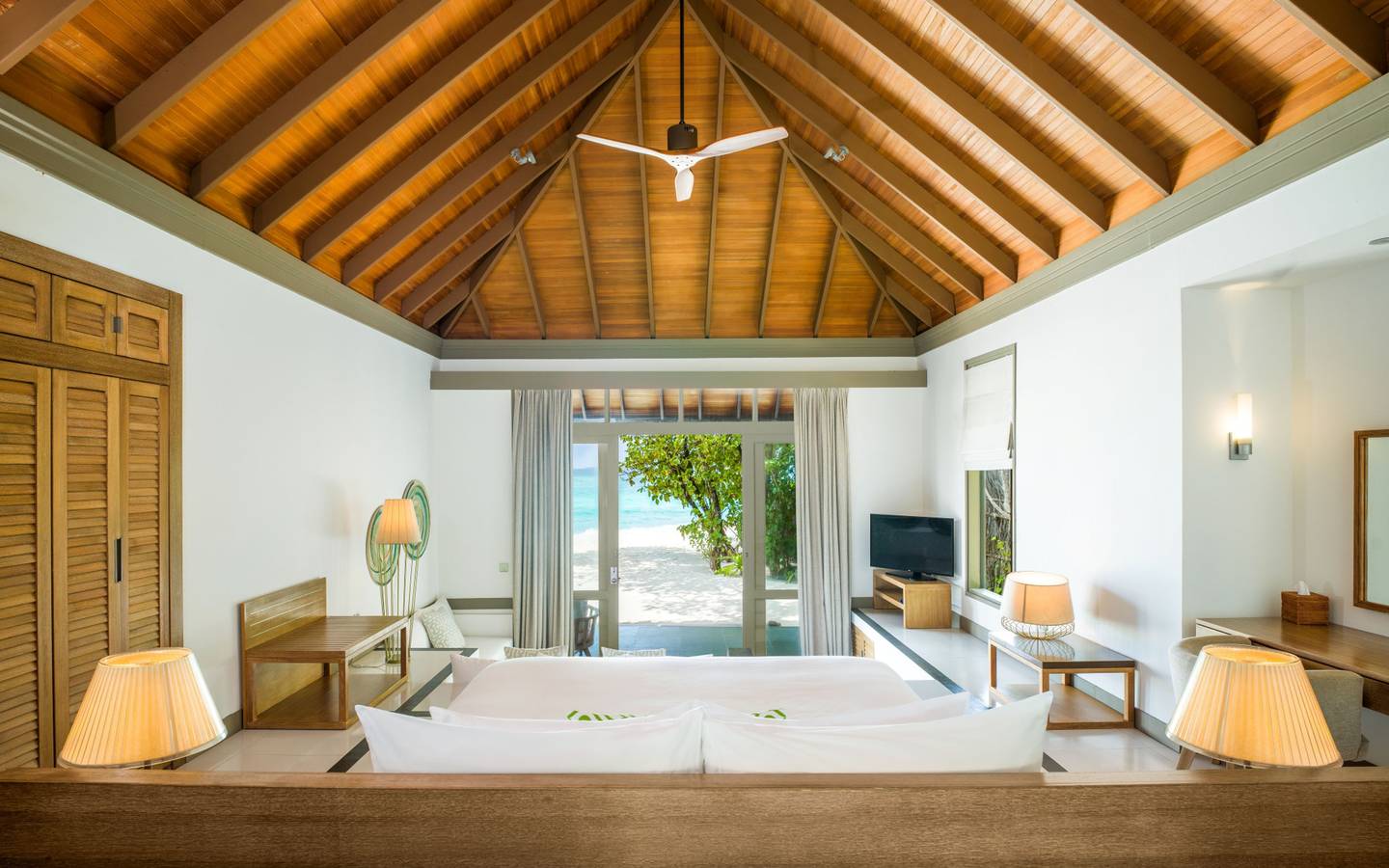 JA_Manafaru_Beach_Villa_with_Private_Pool_§