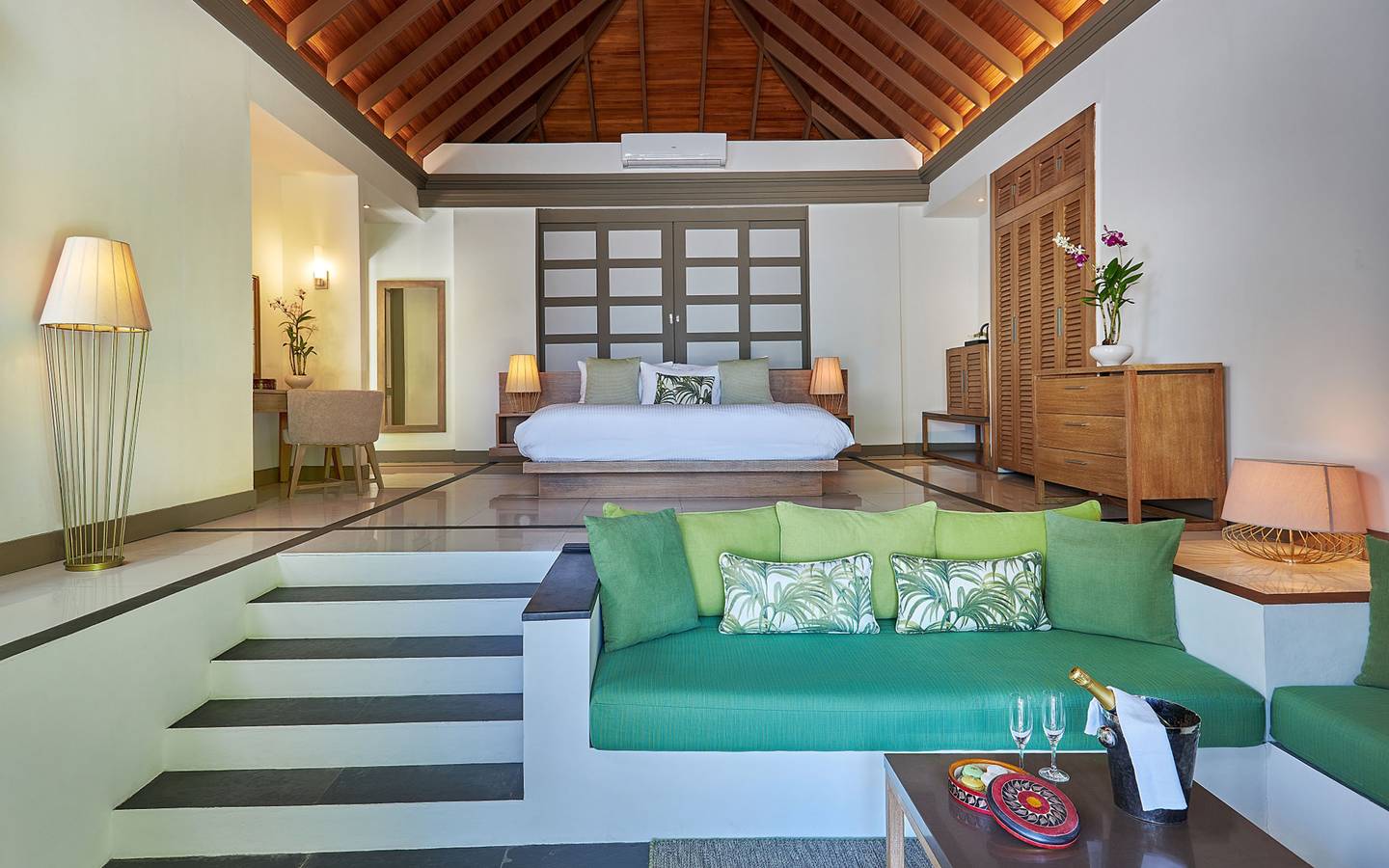 JA_Manafaru_Beach_Villa_with_Private_Pool_6