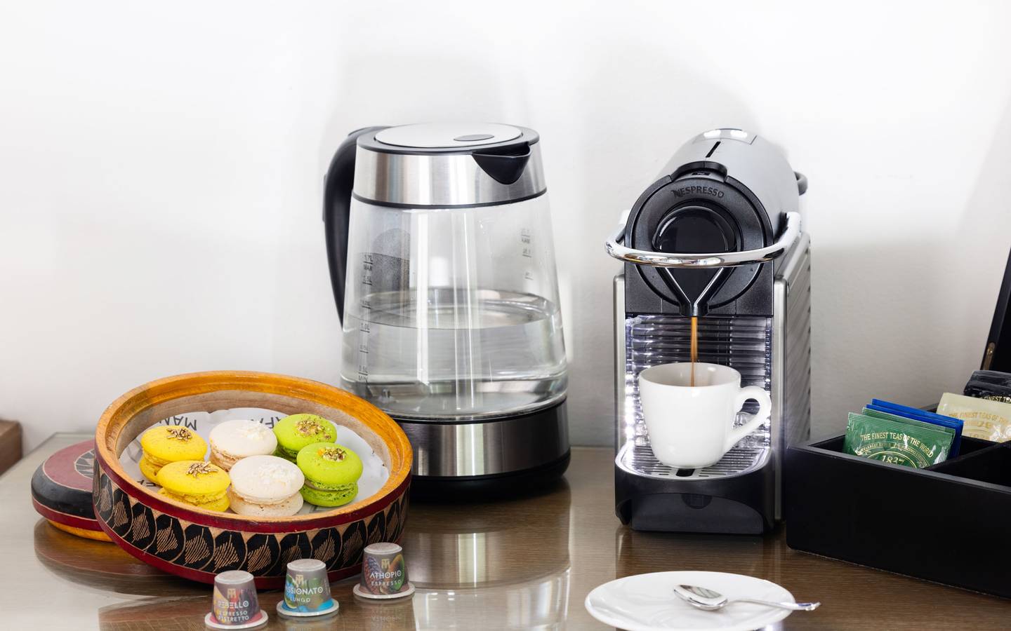 JA_Manufaru_Sunrise_Water_Villa_with_Infinity_Pool_2