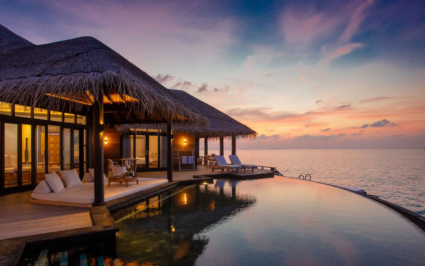 JA_Manafaru_Two Bedroom_Ocean_Residence_with_Family_Infinity_Pool_1