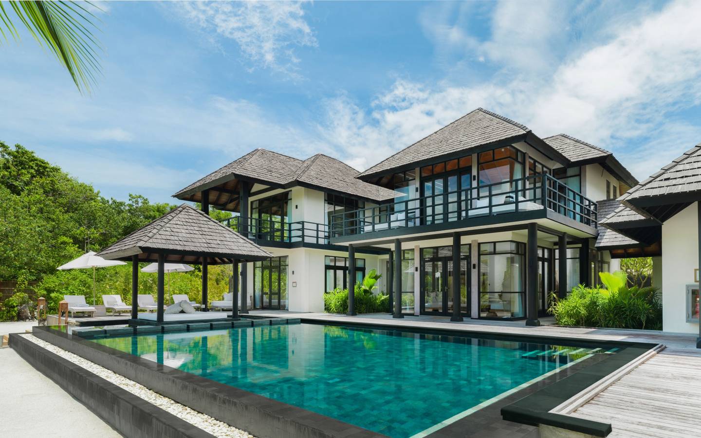 JA_Manafaru_Three_Bedroom_Beach_Resicence_with_two_private_Pools_1