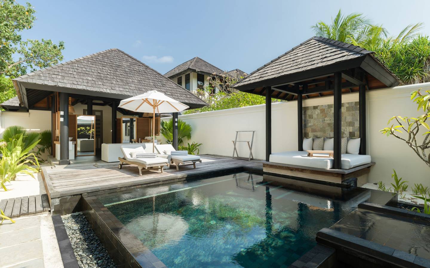 JA_Manafaru_Three_Bedroom_Beach_Resicence_with_two_private_Pools_4