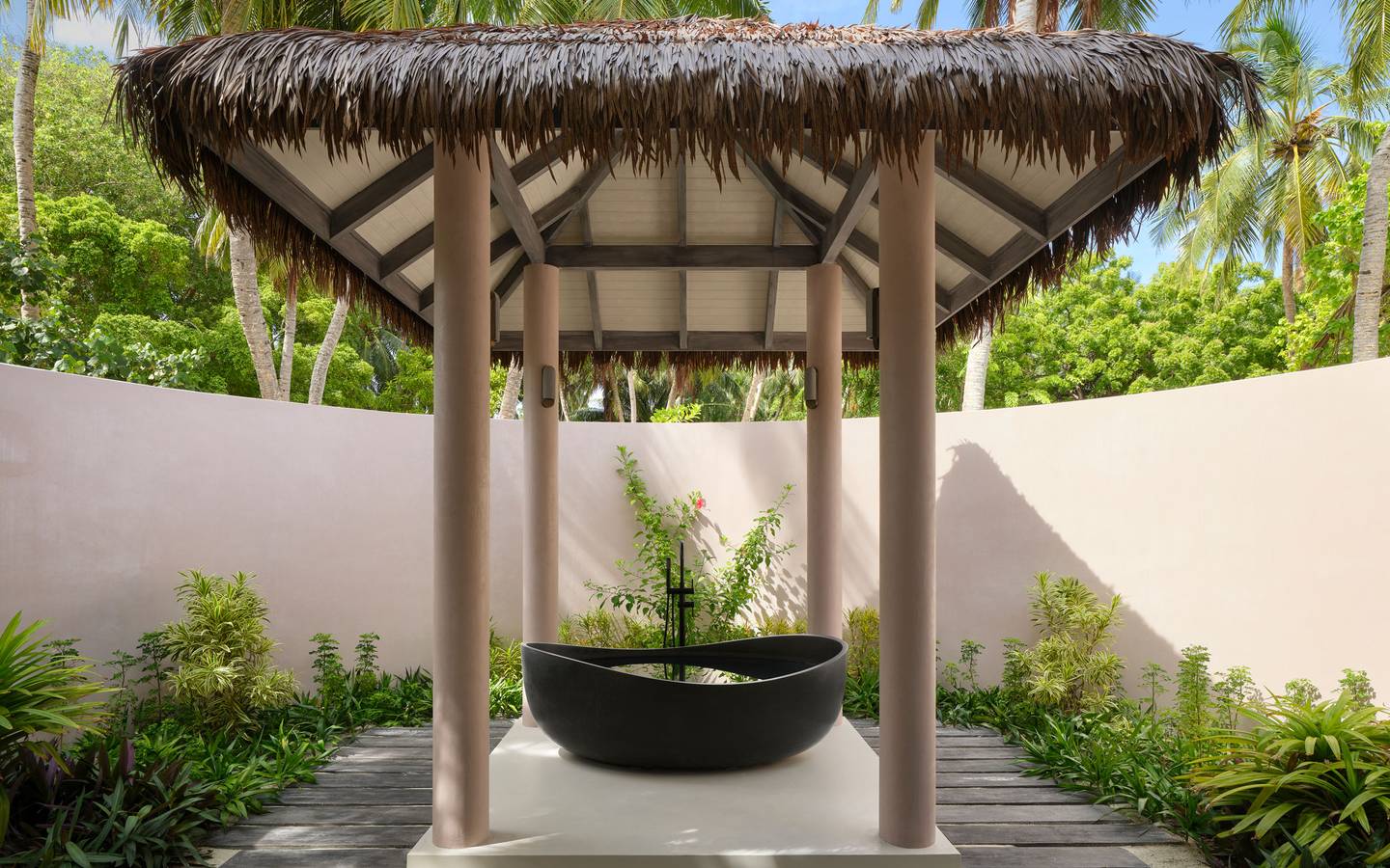 Villa_Haven_Two_Bedroom_Residence_with_Two_Beach_Pools_16